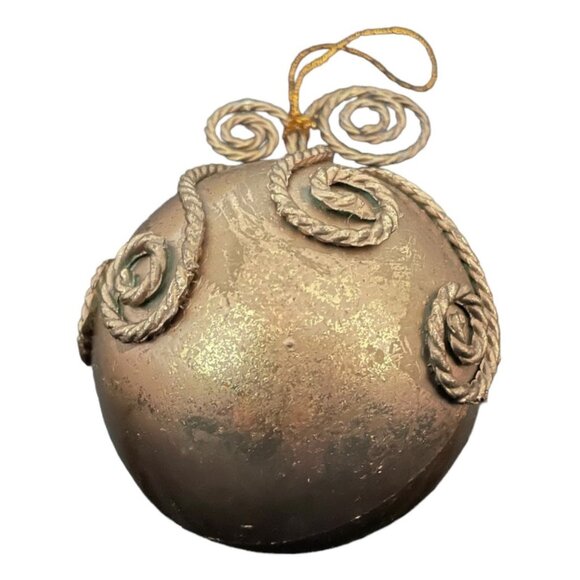Vintage Handcrafted Golden Metal Jute Pattern Christmas Ball Ornament 4 Inch - Picture 6 of 6